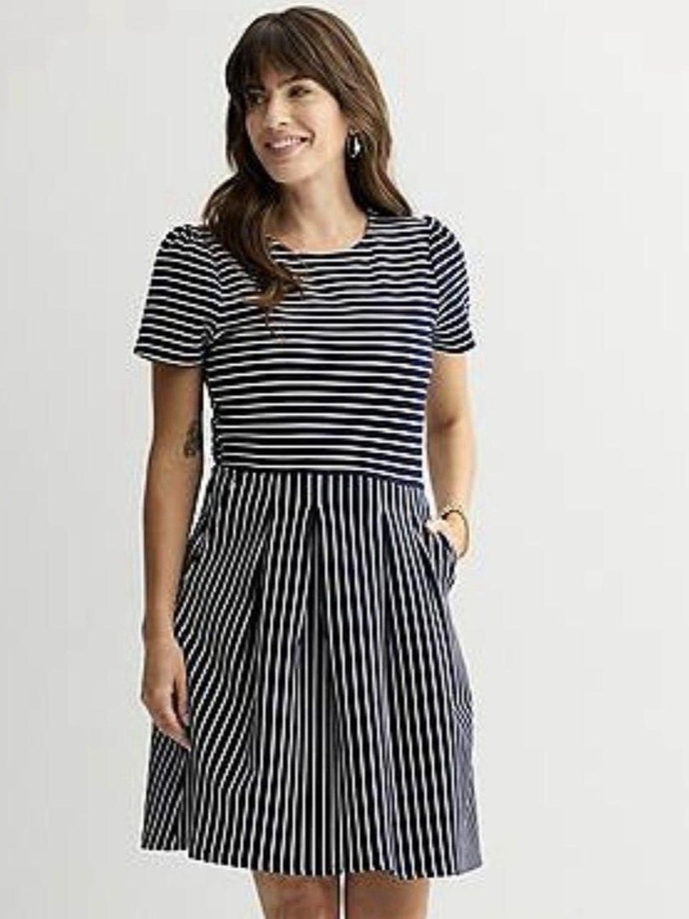 Draper James Size Large Navy & White Stripe Dress *Never Worn*
